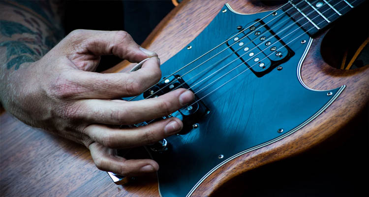 Todo sobre aplicaciones para afinar instrumentos de cuerda