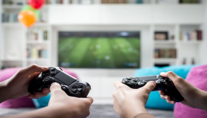 Jugar En Línea Entre PS4 Y Xbox One