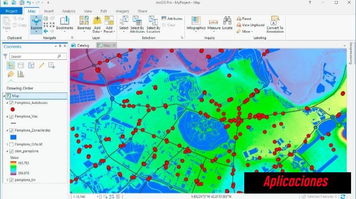 Con el Software ArcGIS